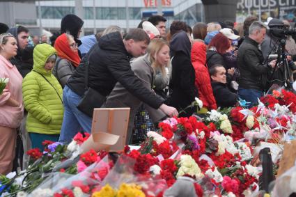 Девять дней со дня теракта в Крокус Сити Холл\"