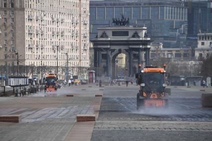 Теплая погода в Москве