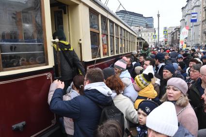 Парад ретротрамваев в Москве