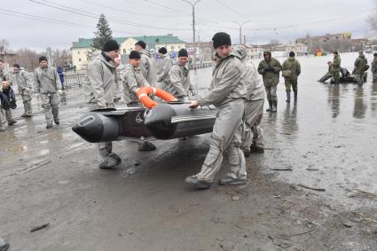 Последствия прорыва дамбы в Орске