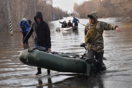 Последствия прорыва дамбы в Орске