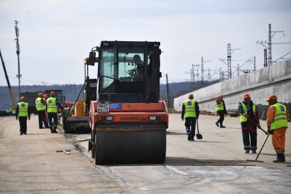 Строительство участка скоростного диаметра от МКАД до трассы \"Солнцево-Бутово-Варшавское шоссе\"