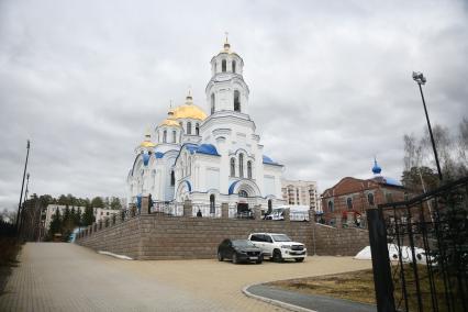 Похороны оперного певца Евгения Кунгурова в его родном городе Заречный