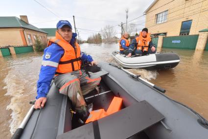 Наводнение в Оренбурге. Поселок `Солнечный`