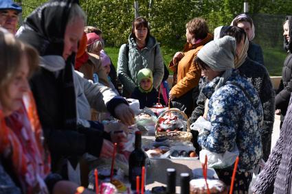 Освящение пасхальных куличей и яиц