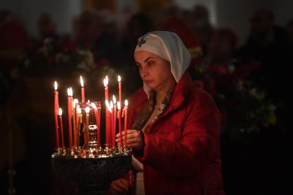 Пасхальная служба в Храме Успения Пресвятой Богородицы в Матвеевском