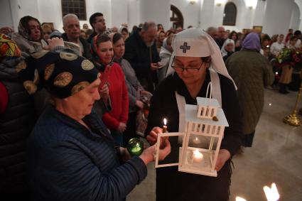 Пасхальная служба в Храме Успения Пресвятой Богородицы в Матвеевском