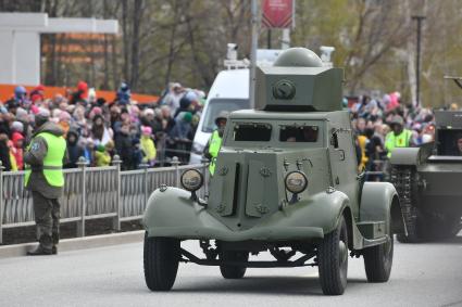 Парад исторической техники в День Победы в Свердловской области