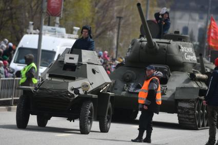 Парад исторической техники в День Победы в Свердловской области