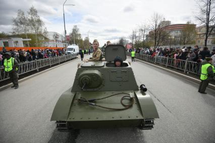 Парад исторической техники в День Победы в Свердловской области