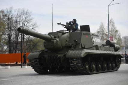 Парад исторической техники в День Победв в Верхней Пышме