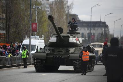 Парад исторической техники в День Победв в Верхней Пышме