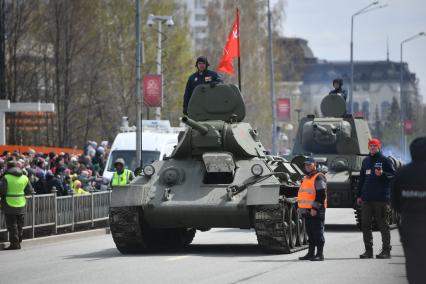 Парад исторической техники в День Победв в Верхней Пышме