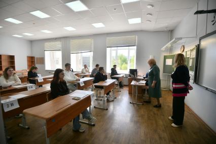 Школьники сдают ЕГЭ в Екатеринбурге
