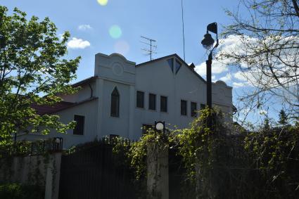 Дом Аллы Пугачевой в поселке Малые Бережки