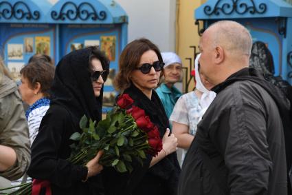 Церемония прощания с Анастасией Заворотнюк в Москве