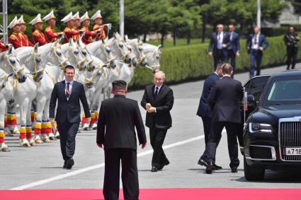 Владимир Путин и Ким Чен Ын