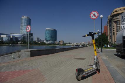 Установка дорожных знаков запрещающих движение на СИМ