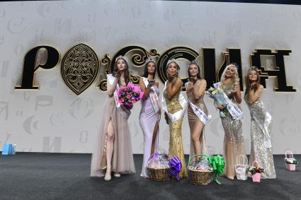 Елизавета Могер, Лилиана Булатова и Снежана Вилкова