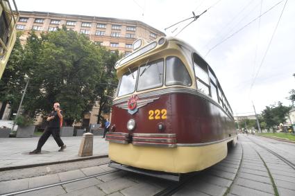 Парад ретро трамваев в Москве