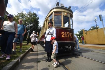 Парад ретро трамваев в Москве
