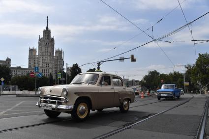 Парад ретро трамваев в Москве