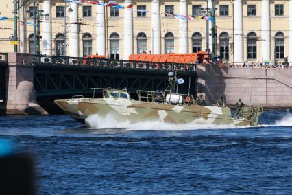 Празднование Дня ВМФ в Санкт-Петербурге