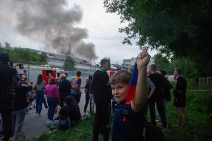 Тушение пожара на территории НПО автоматики в Екатеринбурге