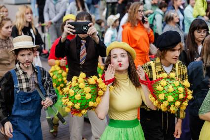 Фестиваль \"Театры без крыш\" в Челябинске