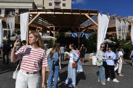 Фестиваль Лето в Москве. Сады и цветы\"