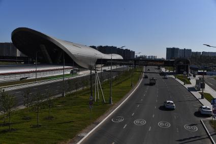 Открытие первой наземной отапливаемой станции метро `Потапово`