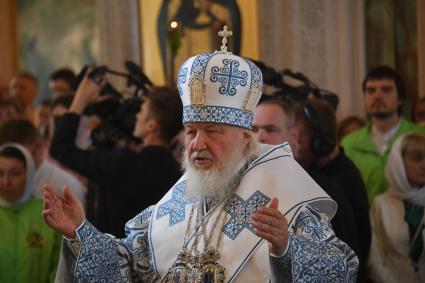 Патриарх Кирилл совершил Божественную литургию в храме Сретенского монастыря