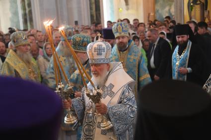 Патриарх Кирилл совершил Божественную литургию в храме Сретенского монастыря