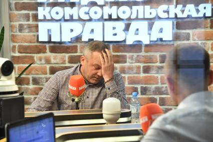 Евгений Попов на радиостанции `Комсомольская правда`