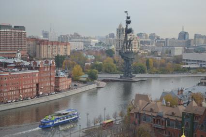 Виды Москвы со смотровой площадки храма Христа Спасителя