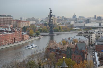 Виды Москвы со смотровой площадки храма Христа Спасителя