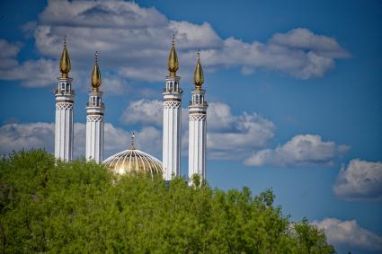 Республика Башкортостан. Виды Уфы.