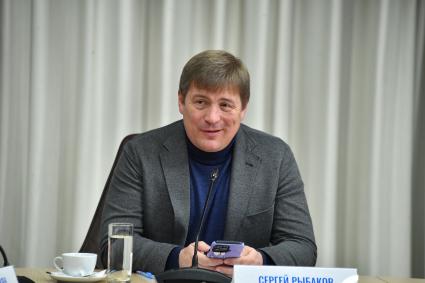 Сергей Рыбаков