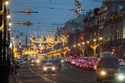 Новогодние украшения Санкт-Петербурга