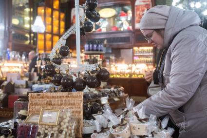 Новогодние украшения Санкт-Петербурга