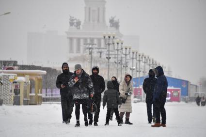 Последствия снегопада в Москве