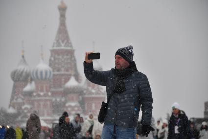 Последствия снегопада в Москве