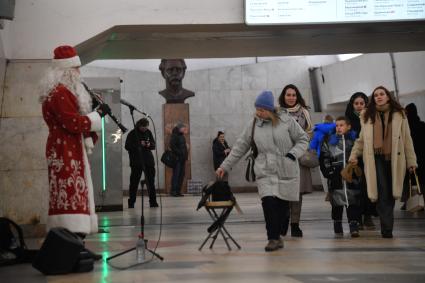 Проект \"Музыка в метро\" в Москве