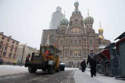 Последствия снегопада в Санкт-Петербурге