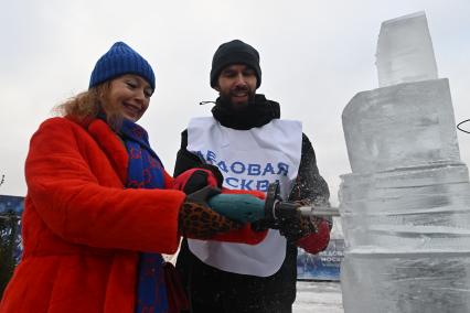 Новогодний фестиваль Ледовая Москва. В кругу семьи\"