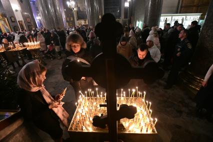 Рождественская служба в Казанском соборе Санкт-Петербурга