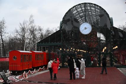 Новогодний поезд в Москве