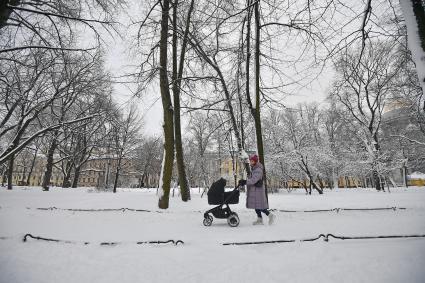 Уборка снега в Санкт-Петербурге