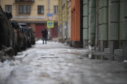 Уборка снега в Санкт-Петербурге