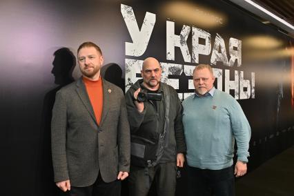 Премьера документального фильма о СВО У края бездны\"